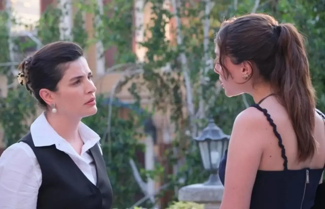 Leyla: Hayat...Aşk...Adalet... dizisinin fişi çekildi! Başroller arasında kriz çıktı