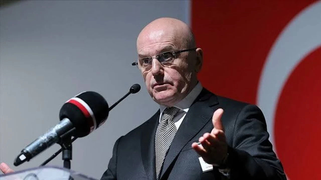 Beşiktaş’ta Divan Kurulu Başkanı Tevfik Yamantürk görevinden ayrıldı