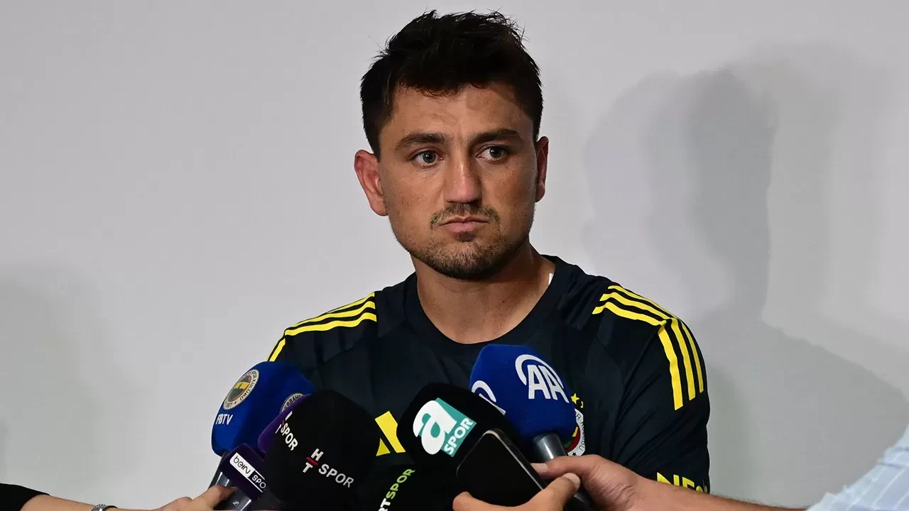 Cengiz Ünder: “Bu formaya layık olmak için daha çok çalışacağım”