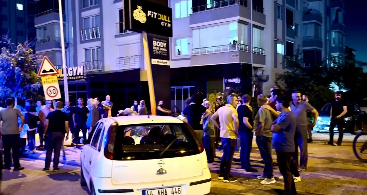 Malatya'da iki otomobil çarpıştı: 8 yaralı