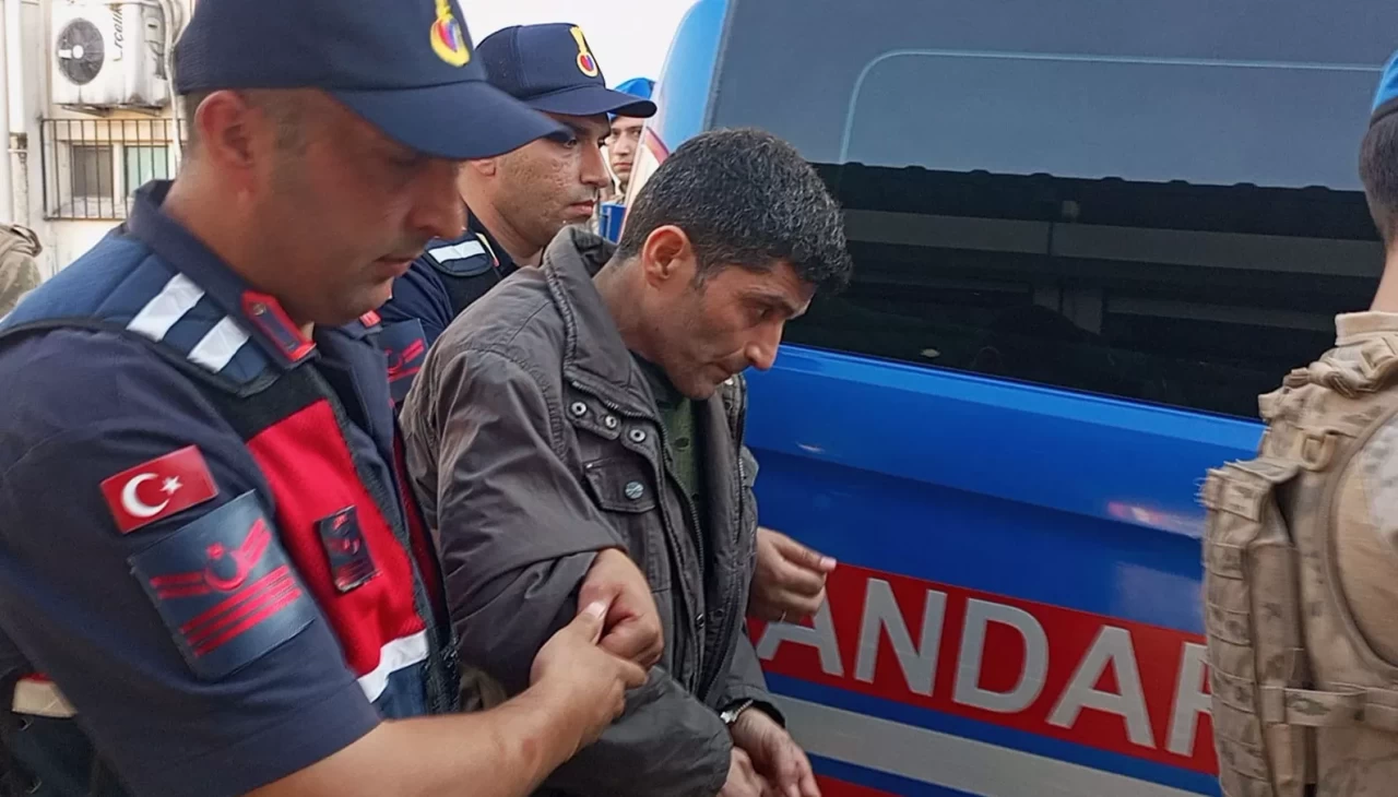 Eşini bıçaklayarak öldüren katil tutuklandı