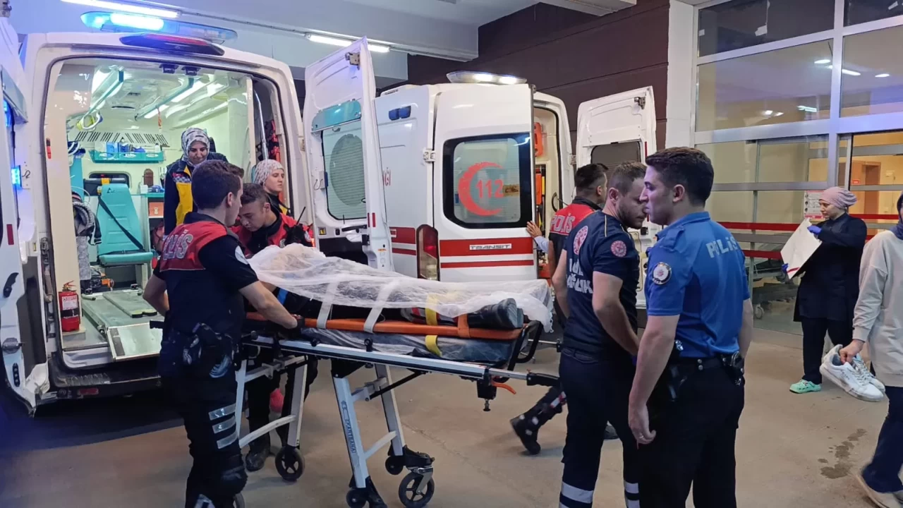 Adıyaman'da motosiklet kazası: İki polis memuru yaralandı