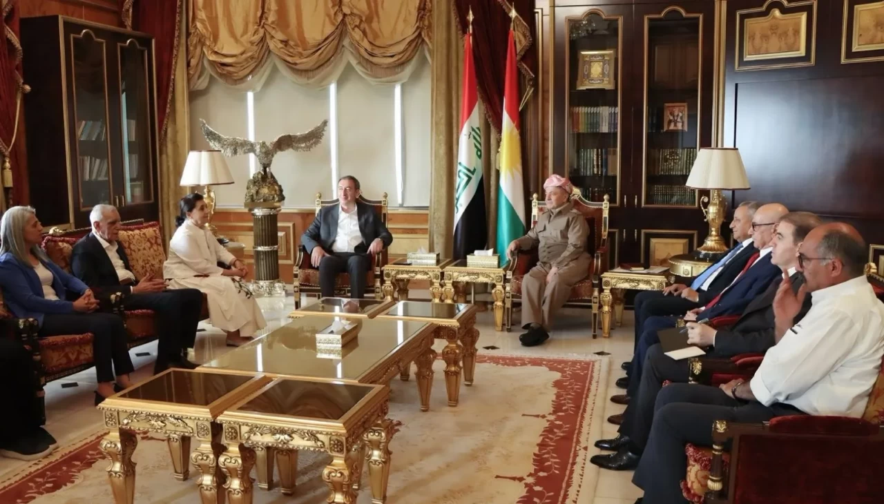 DEM Parti heyeti Barzani ile buluştu: On yıl sürecek diyalog, bir saatlik savaştan daha iyidir