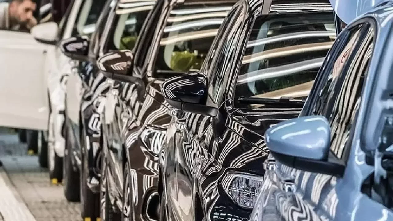 Otomotiv sektörü tarih yazdı! İlk 6 ayda rekor ihracat: 19,9 milyar dolar