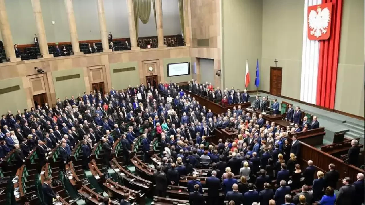 Polonya'da kabine değişikliği yapıldı