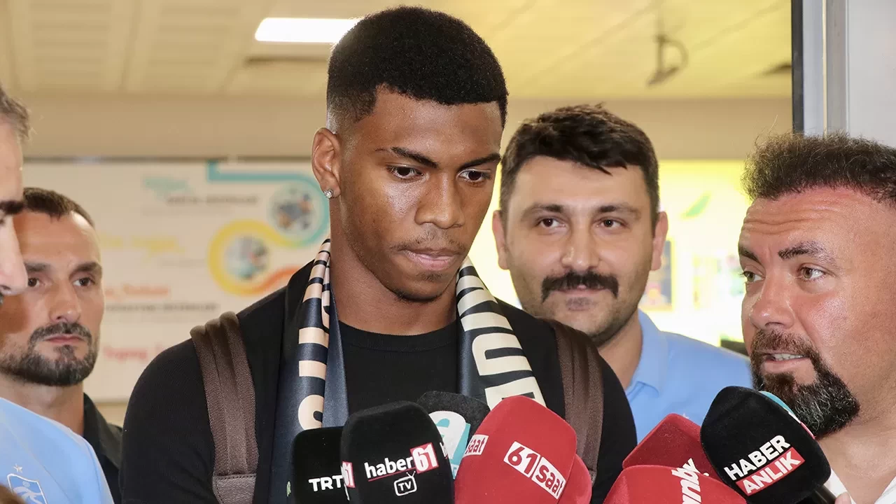 Trabzonspor’un yeni transferi Felipe Augusto Trabzon’da