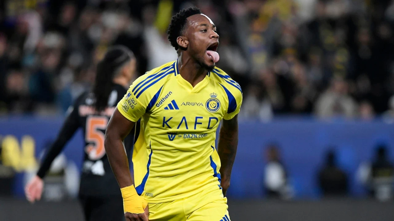 Fenerbahçe, Jhon Duran transferinde mutlu sona çok yakın