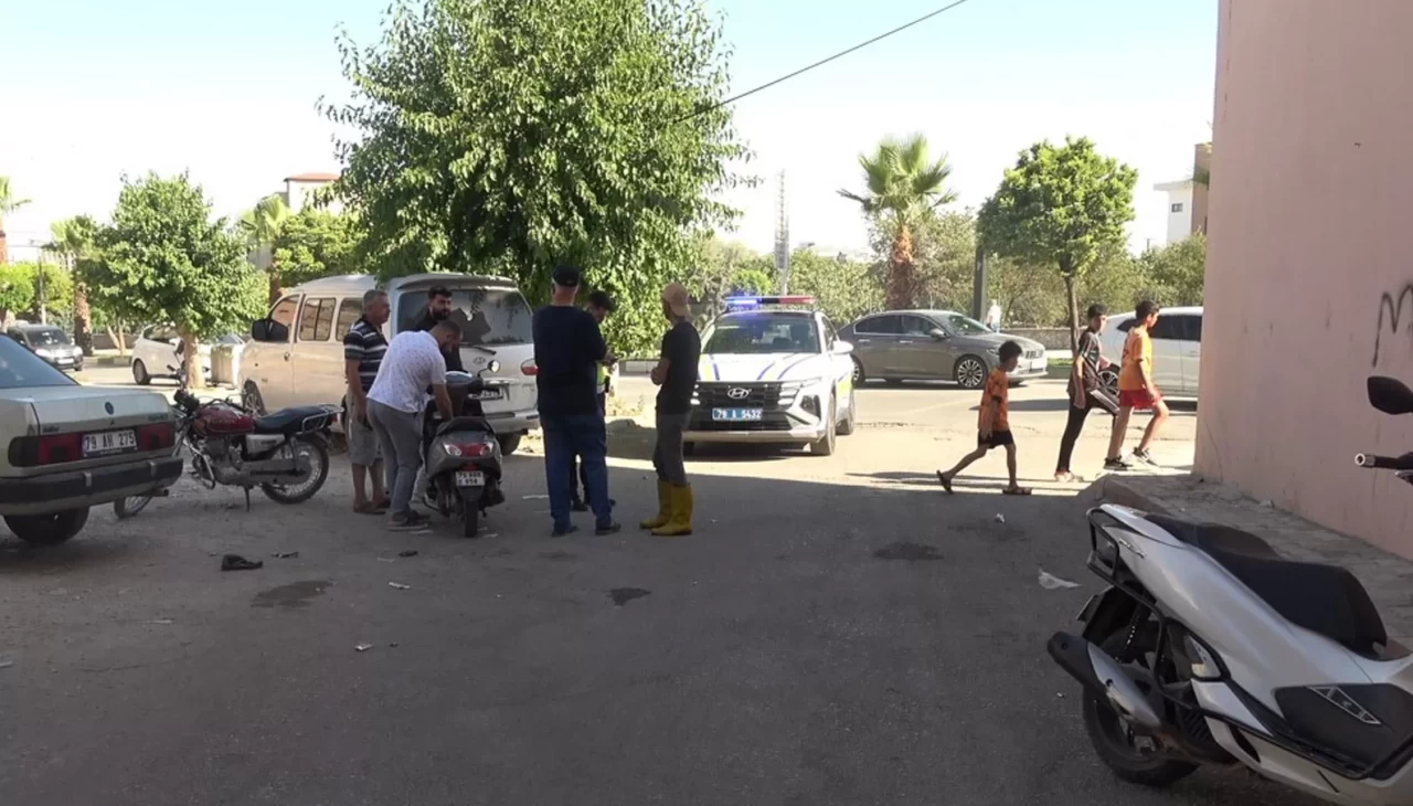 Kilis'te iki motosiklet çarpıştı: 3 yaralı
