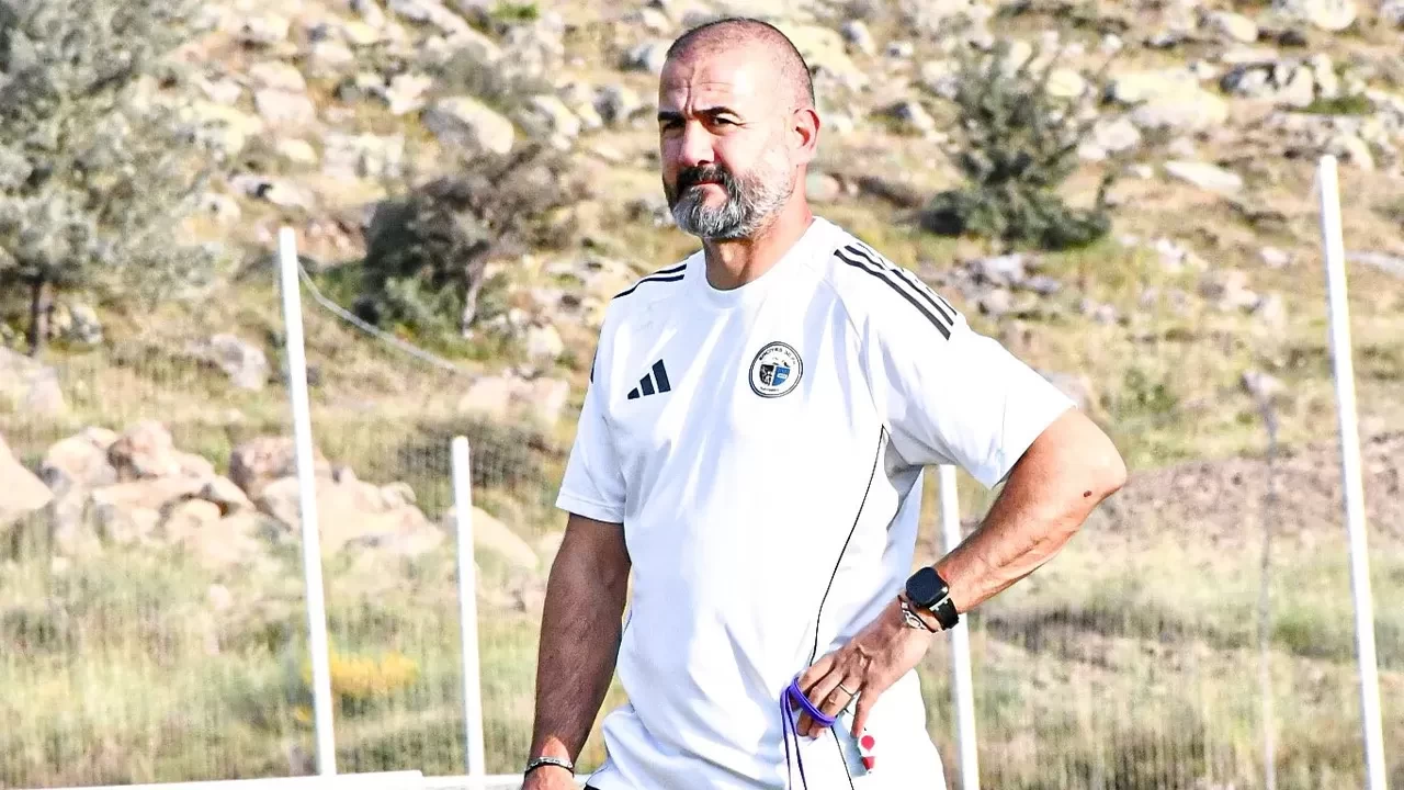 Erciyes 38 FK Teknik Direktörü Gökhan Ünal: “1. etabı güzel bir ortamda tamamladık”