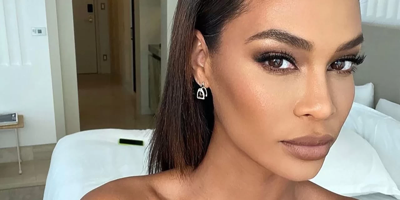 Bronzer nasıl kullanılır? Yaz makyajında doğal güneş ışıltısı