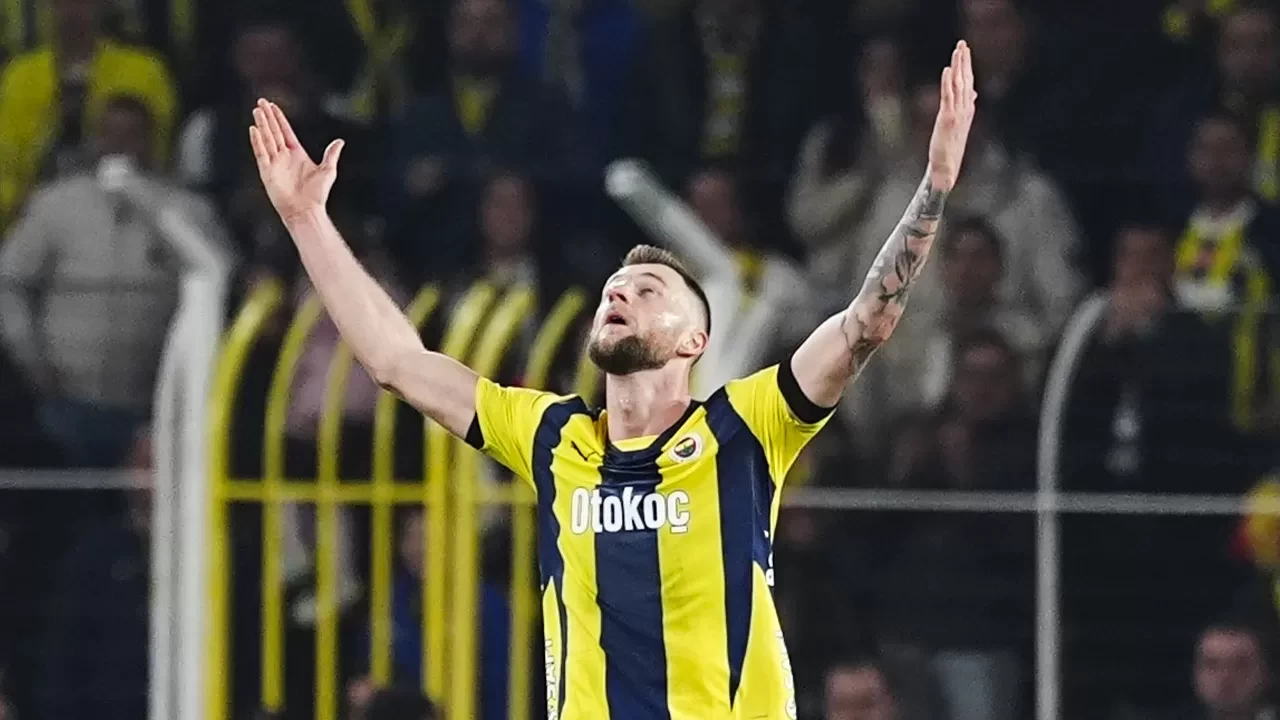 Fenerbahçe Milan Skriniar transferini açıkladı