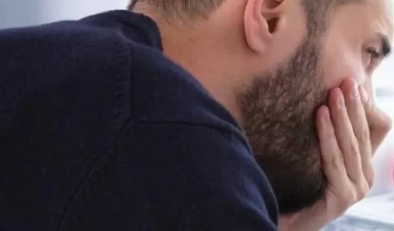 Buzdolabındaki kötü kokulara karşı limonlu ve sirkeli temizlik tarifi