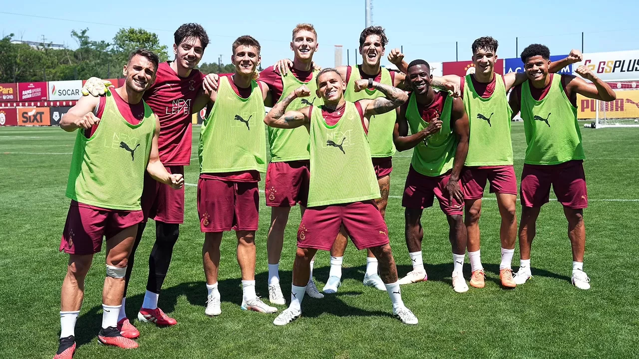 Galatasaray günü tek antrenman ile geçirdi