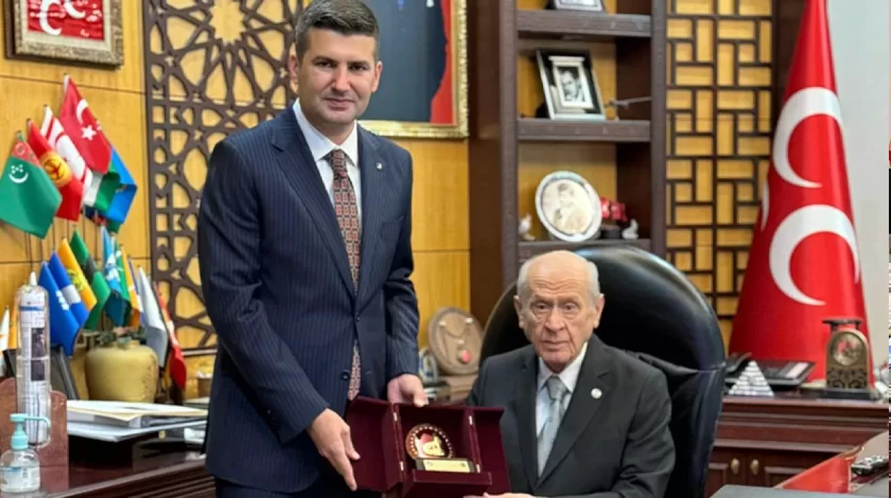 Ülkü Ocakları Genel Başkanı Yıldırım’dan Devlet Bahçeli’nin 28. Yıl dönümüne anlamlı kutlama
