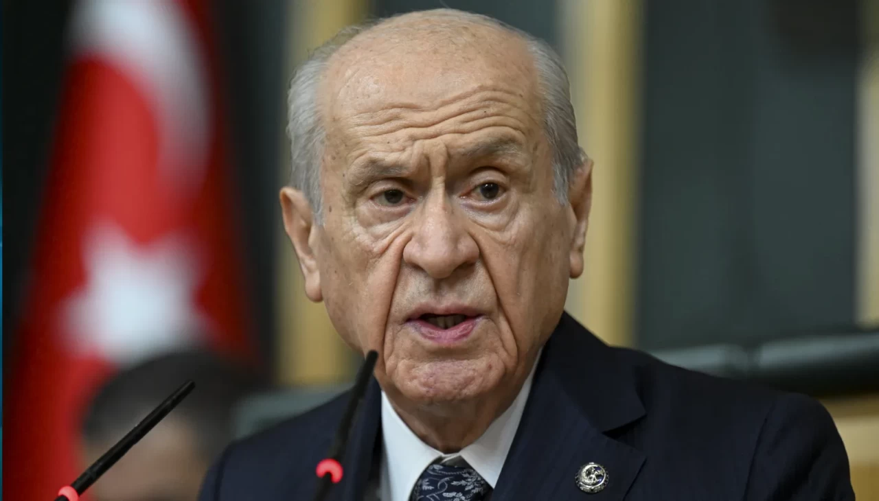 MHP Lideri Devlet Bahçeli'den anlamlı "Nihal Atsız" şiiri