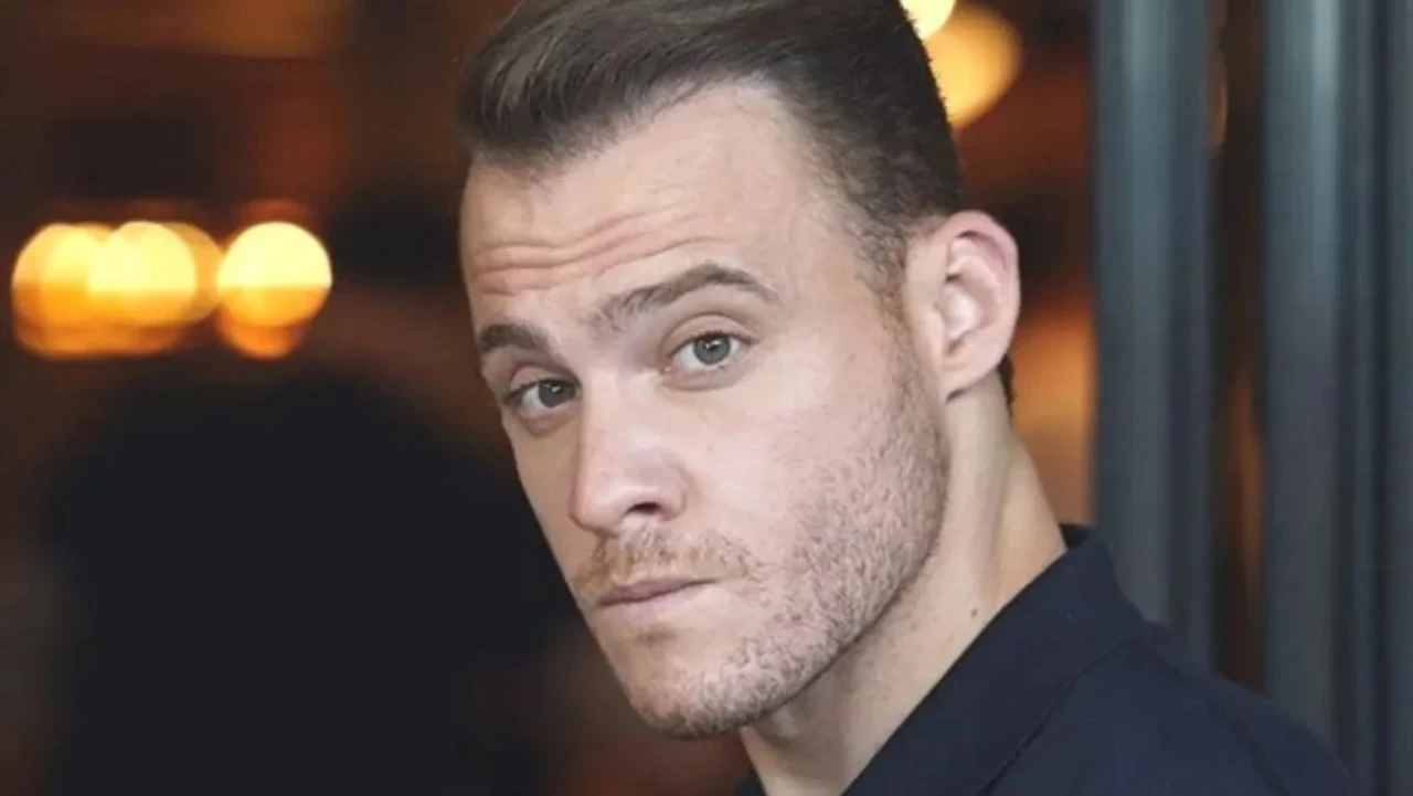 Çarpıntı dizisinin Aras’ı Kerem Bürsin kimdir?