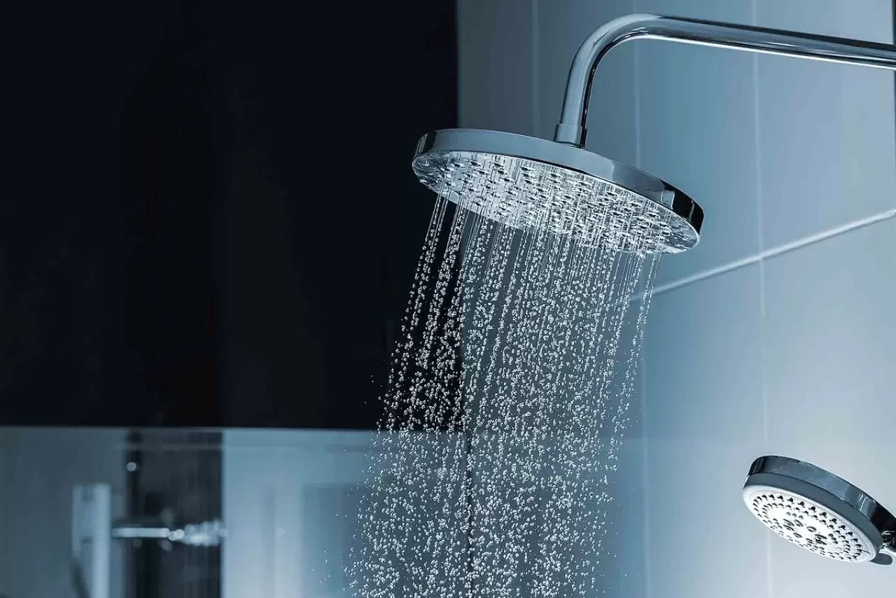 Rüyada Banyo Yaparken Birinin Görmesi Ne Anlama Gelir? İşte Detaylı Yorumlar