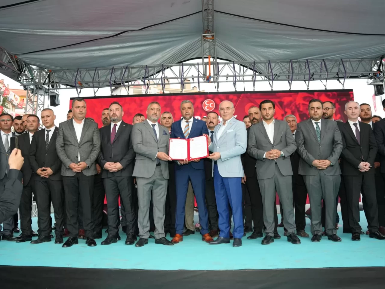 MHP Mamak İlçe Başkanlığı’nda bayrak değişimi