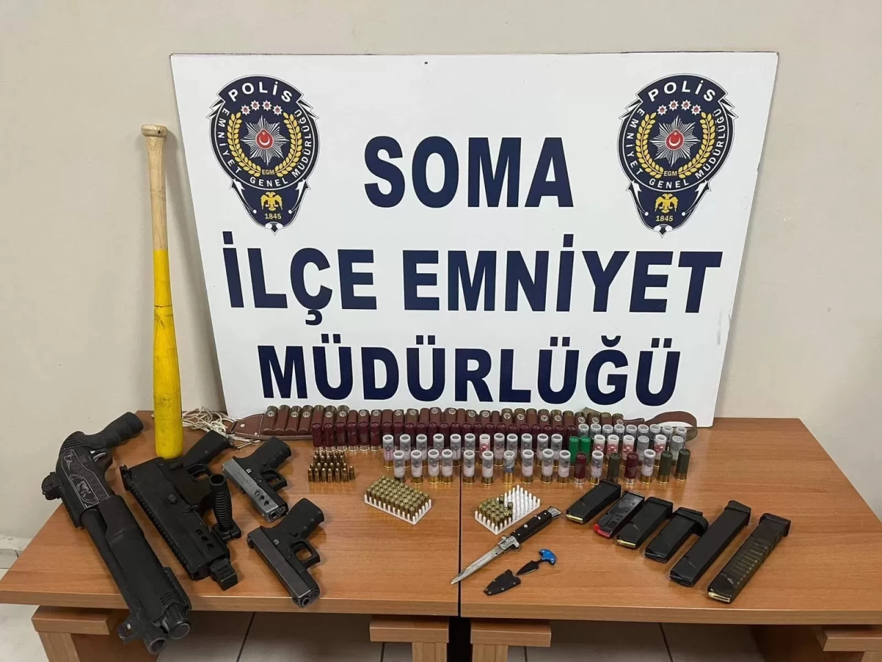 Haklarında arama bulunan şahıslara operasyon: 5 tutuklama