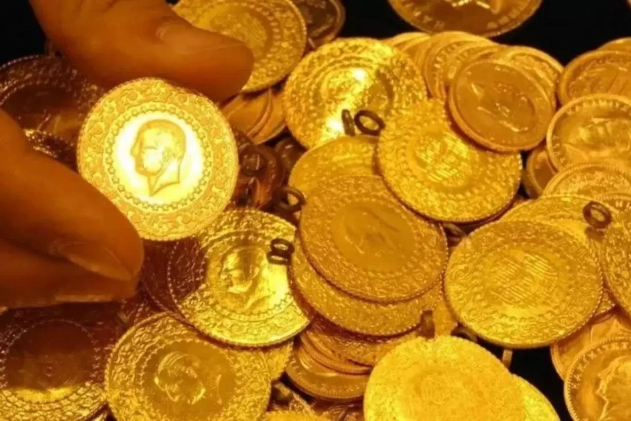 Altının gram fiyatı güne yükselişle başladı: Yeni rakam 4 bin 418 lira!