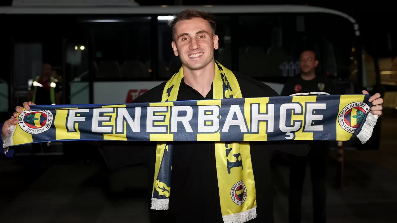 Kerem Aktürkoğlu, Fenerbahçe için İstanbul’da