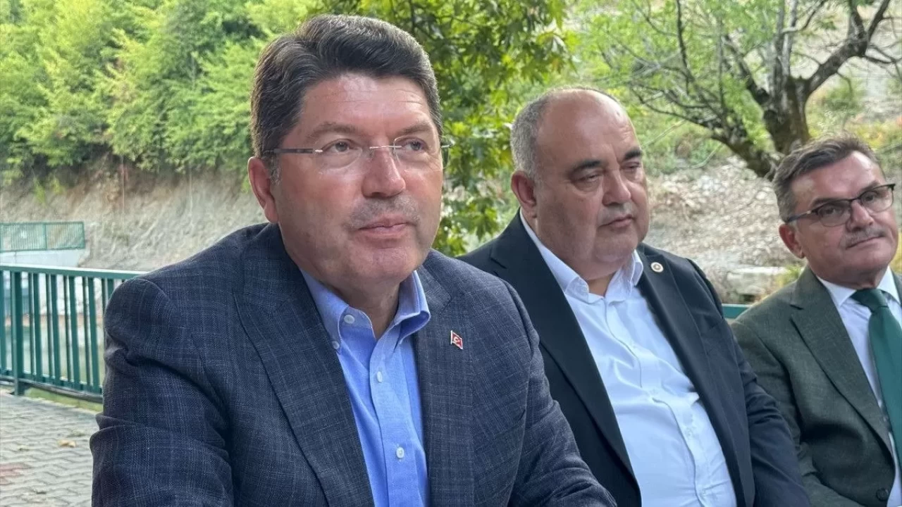 Bakan Tunç'tan Öcalan serbest kalacak mı? sorusuna yanıt