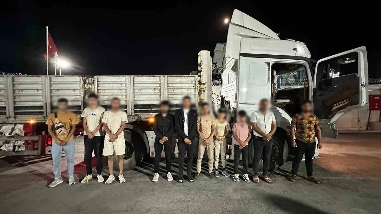 Konya'da 9 düzensiz göçmen yakalandı