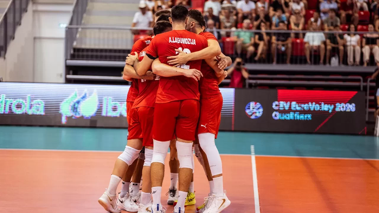 A Milli Erkek Voleybol Takımı, Macaristan’ı set vermeden geçti