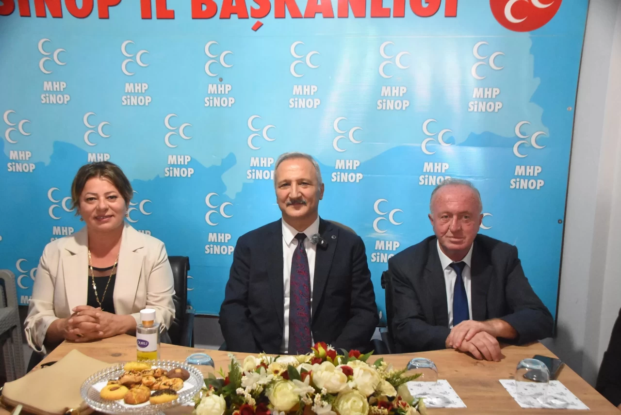 MHP'li Yurdakul: "Milletimiz gönlünü ferah tutsun"