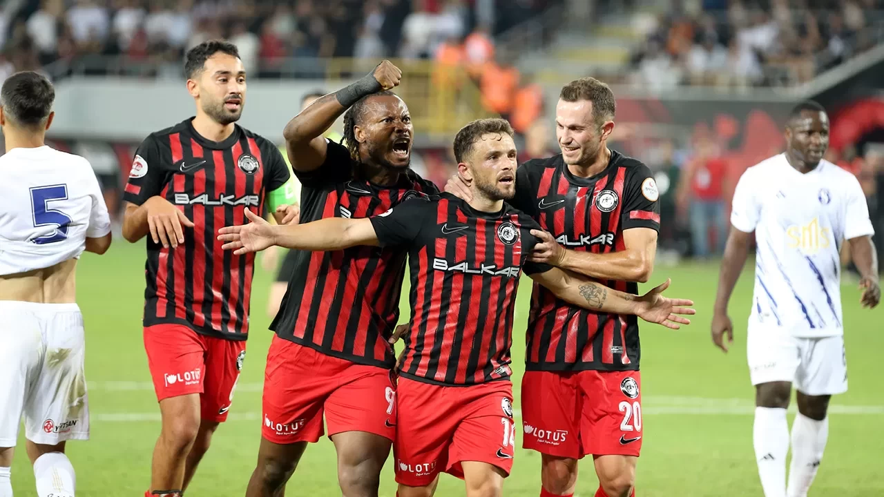Çorum FK uzatmalarda güldü | 1. Lig'de Çorum FK 2-1 Sarıyer