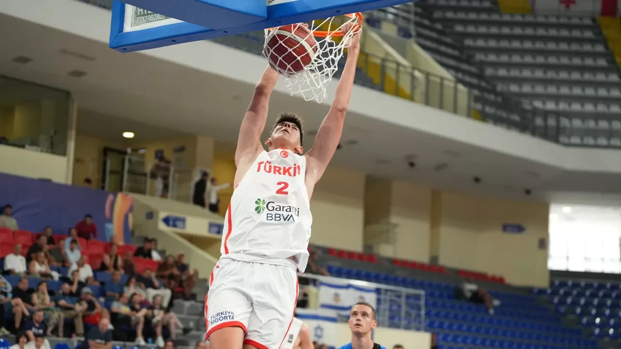 16 Yaş Altı Erkek Milli Basketbol Takımı, Avrupa Şampiyonası’na galibiyetle başladı | Maç Sonucu Türkiye 76-65 İsrail