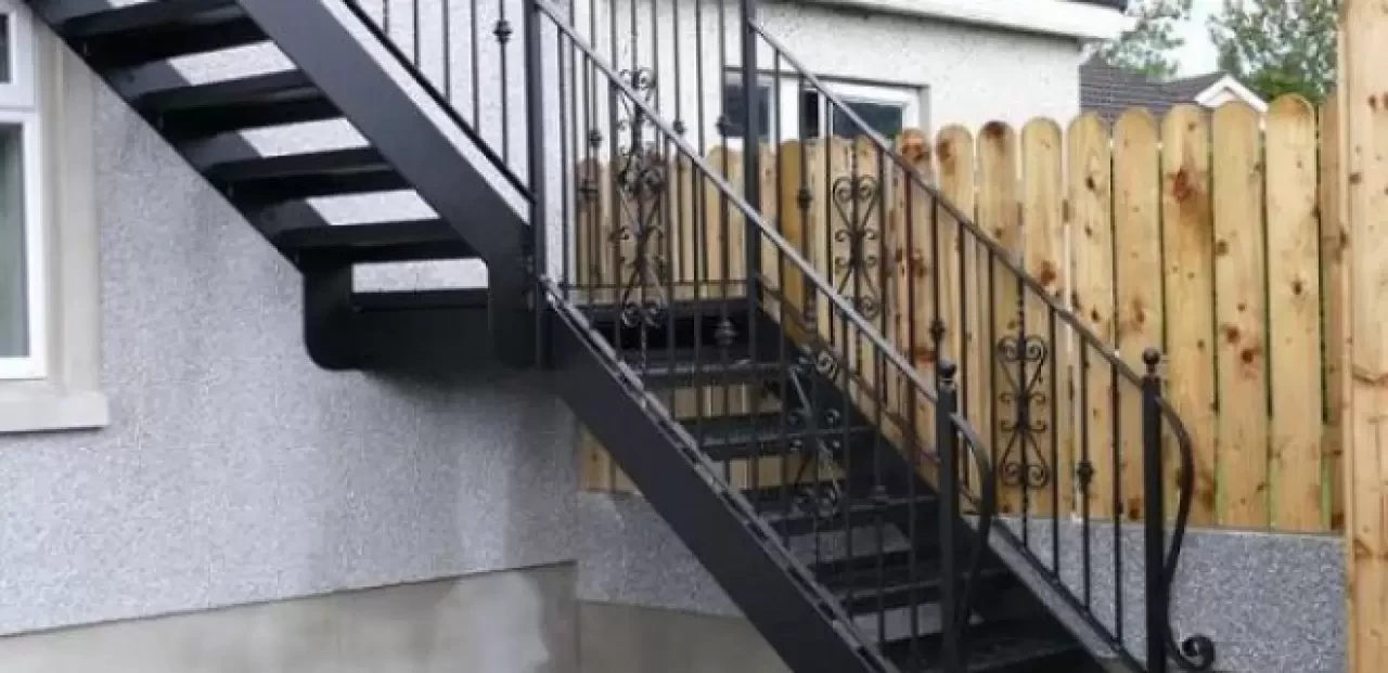 Rüyada Demir Merdiven Görmek Ne Anlama Gelir? Detaylı Rüya Yorumu