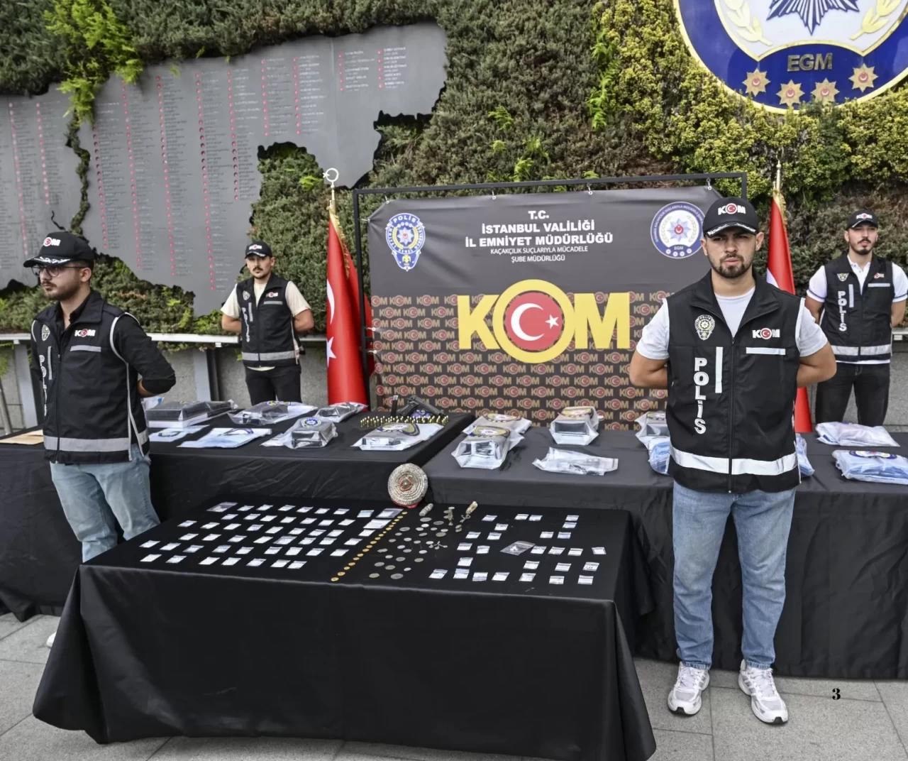 İstanbul'da kaçak değerli taş operasyonu: 43 zanlı yakalandı