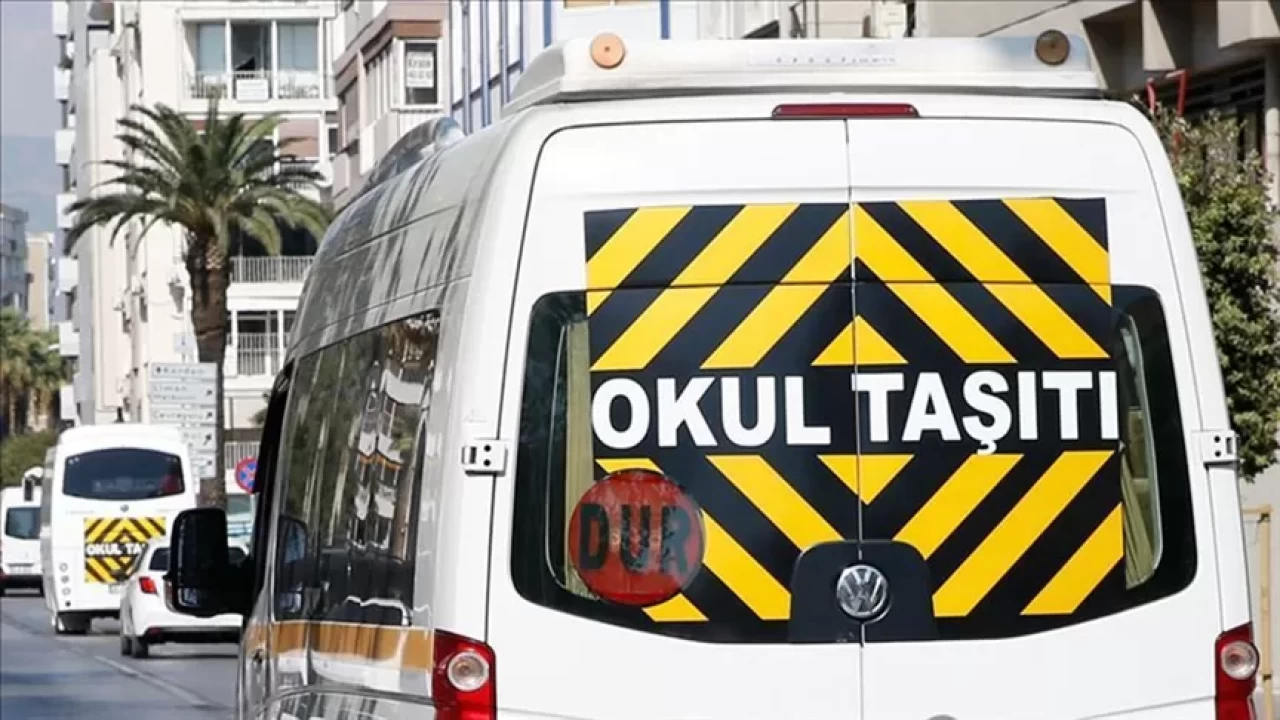 İstanbul'da okul servislerine zam talebi