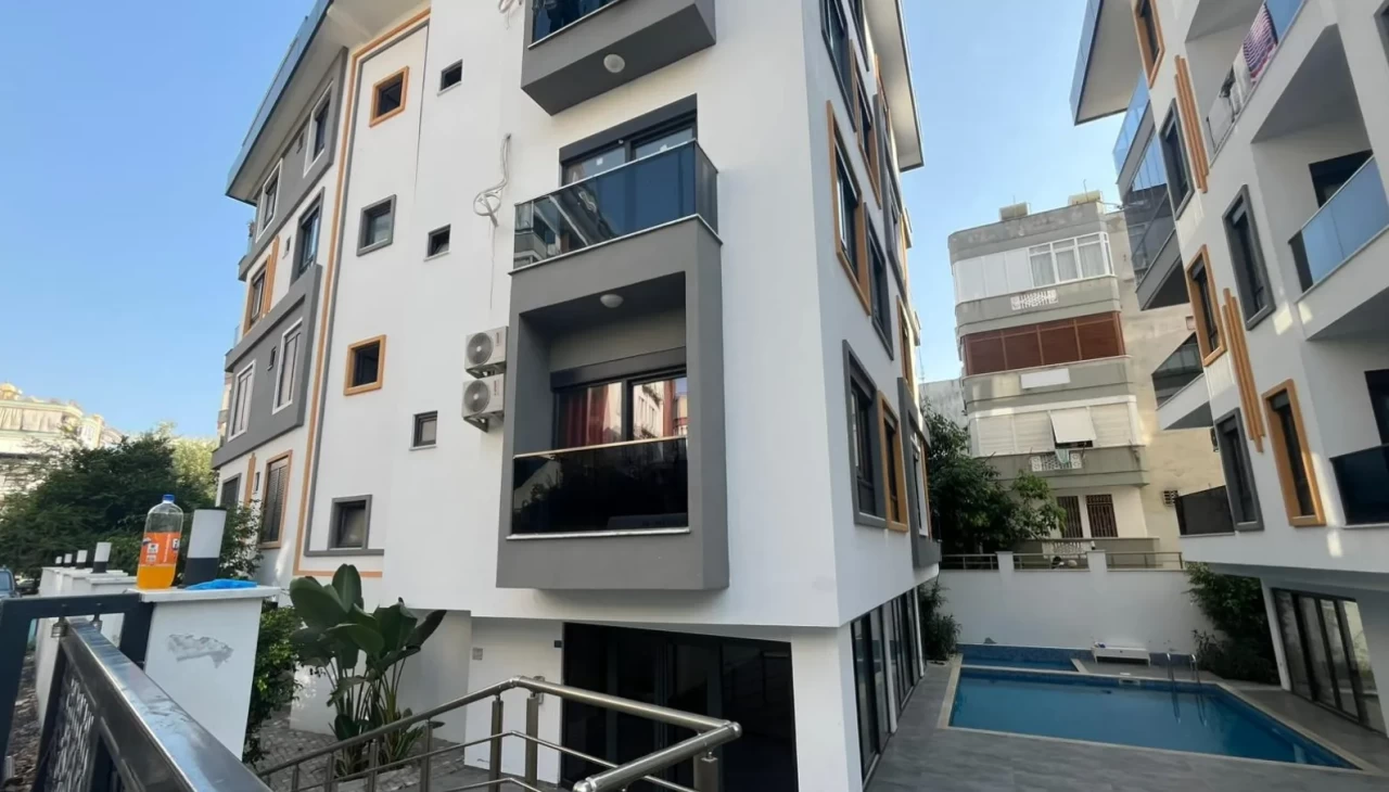 Alanya’da kan donduran olay! Emlakçıyı arayıp 'Arkadaşımı öldürdüm' dedi