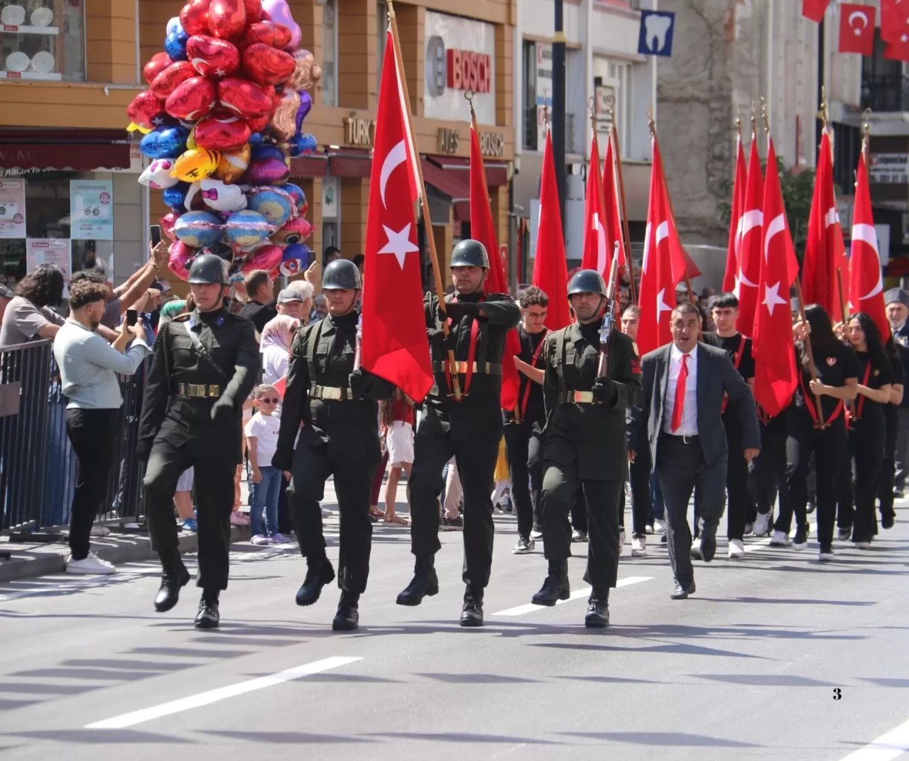 30 Ağustos Zafer Bayramı Sivas'ta da coşkuyla kutlandı