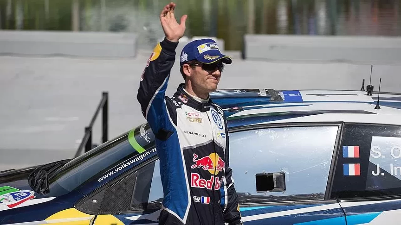 Sebastien Ogier, Paraguay Rallisi’ni kazanarak WRC’de zirveye çıktı