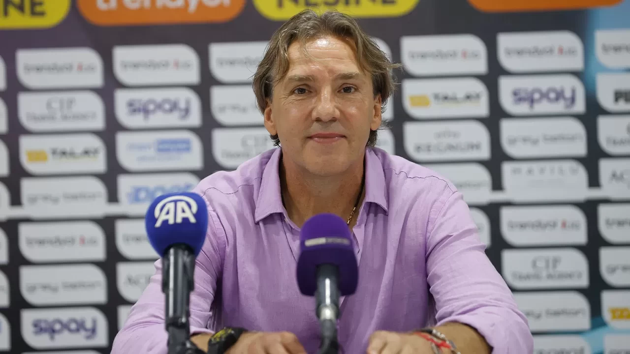 Serikspor Teknik Direktörü Sergey Yuran: “Takımımla çok gurur duyuyorum”