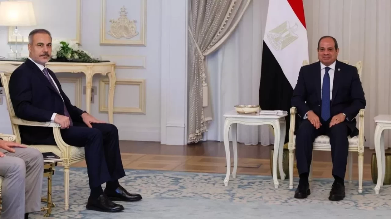 Dışişleri Bakanı Fidan, Sisi ile görüştü