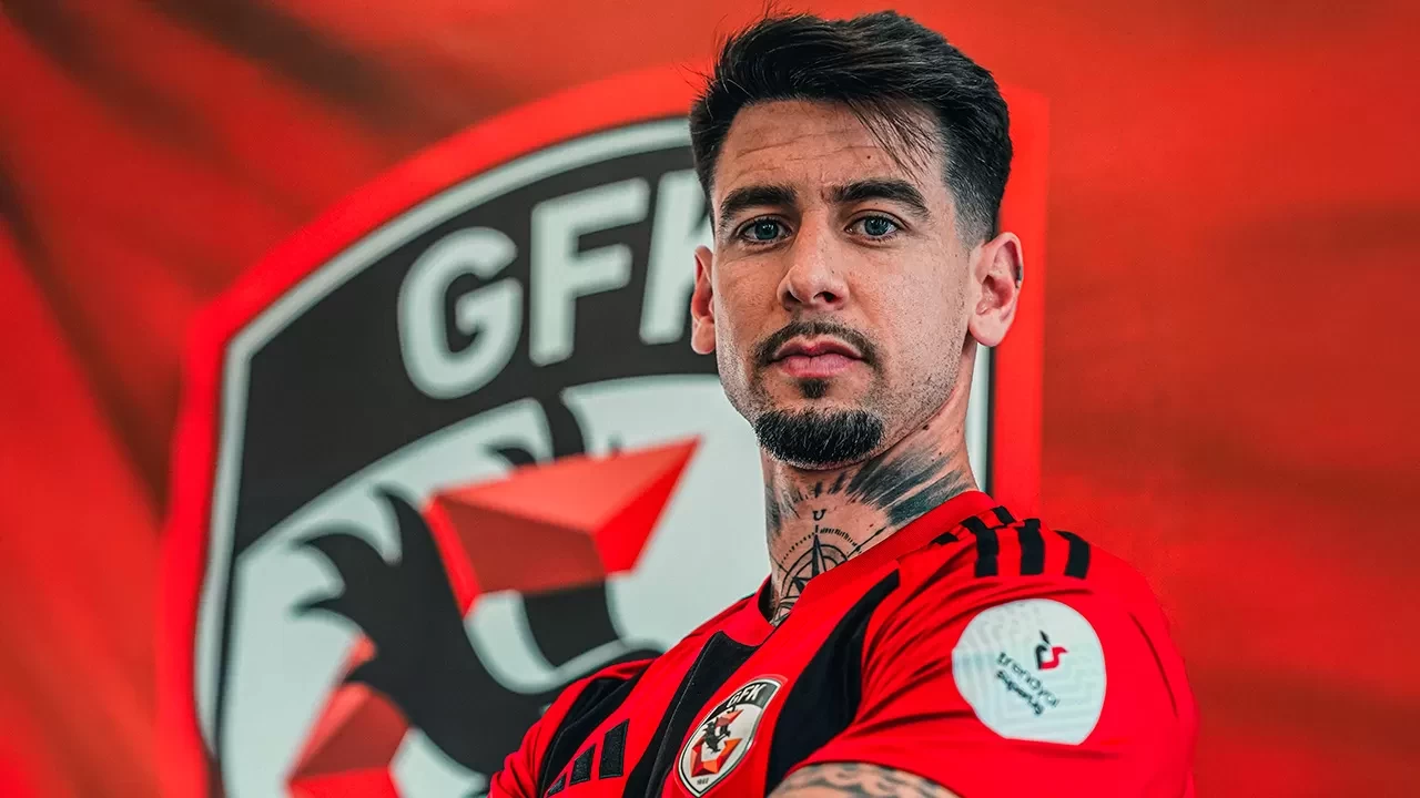 Gaziantep FK, İspanyol sağ bek Luis Perez’i transfer etti