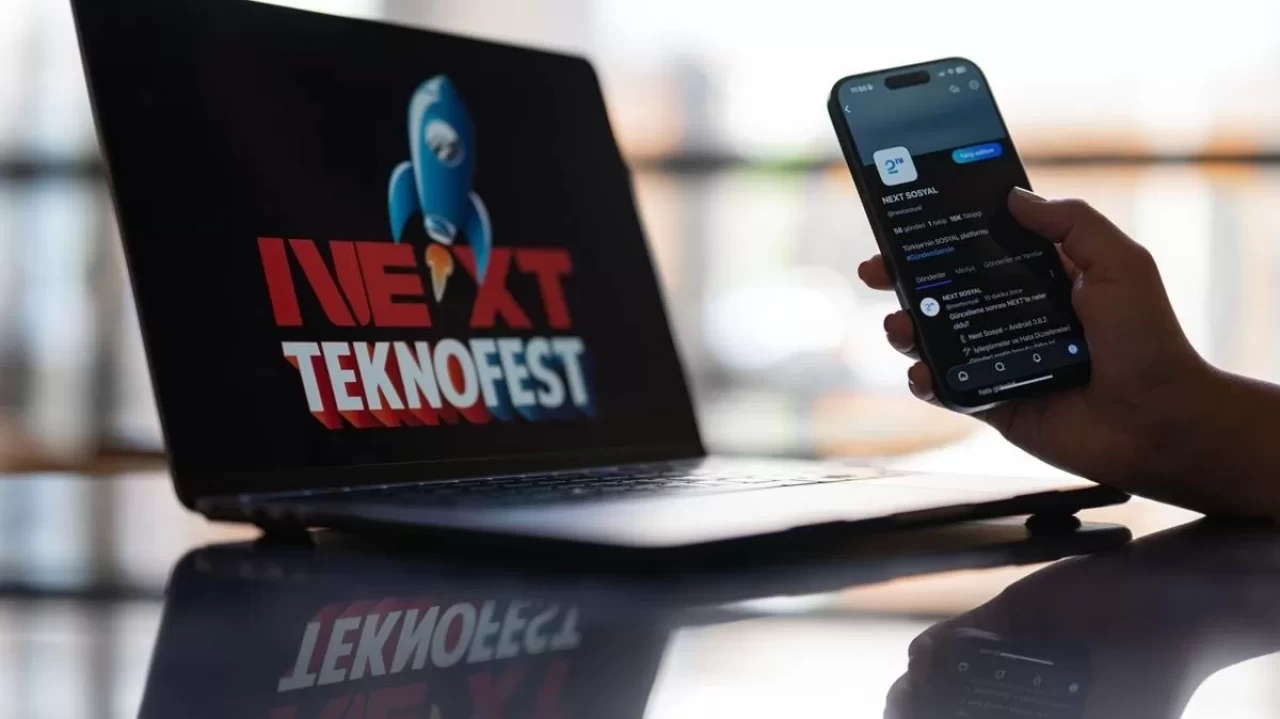 Kabine üyeleri NeXT Sosyal'de... ''Yerimizi gururla aldık''