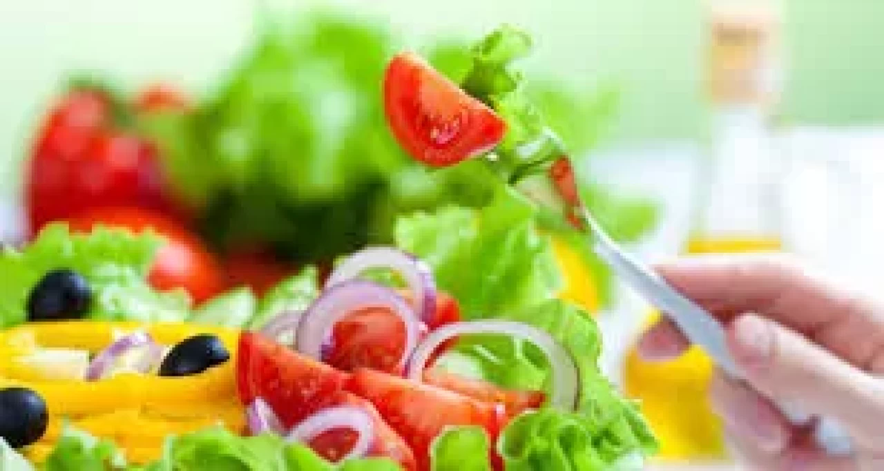 Dengeli beslenerek 1 ayda 4 kilo vermek mümkün