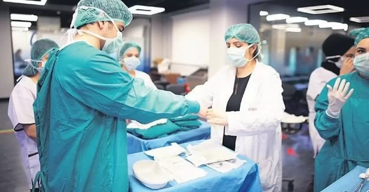 Rüyada Başkasının Ameliyat Olduğunu Görmek Ne Anlama Gelir? İşte Detaylı Yorumlar