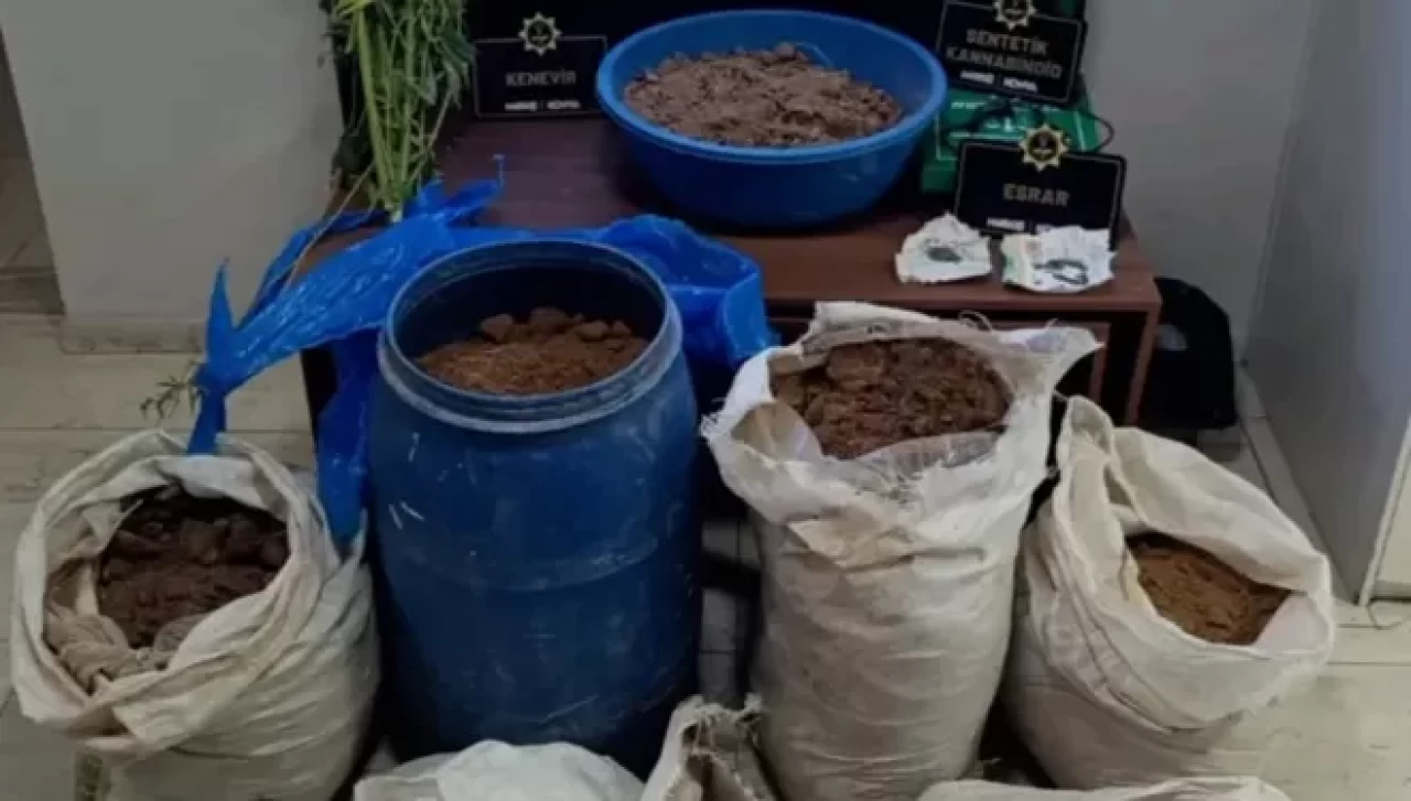 Konya’da narkotik operasyonu: Yüklü miktarda uyuşturucu ele geçirildi