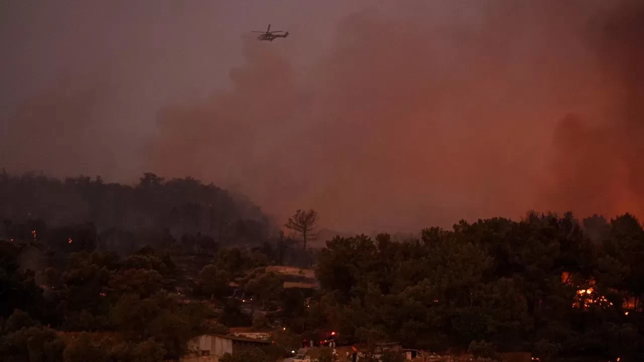 İzmir'deki orman yangını kontrol altına alındı
