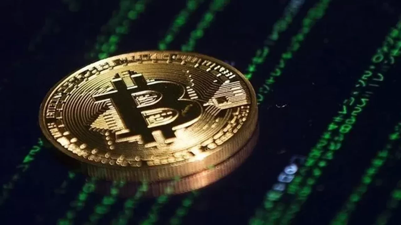 Bitcoin hızlı yükseldi, sert düştü