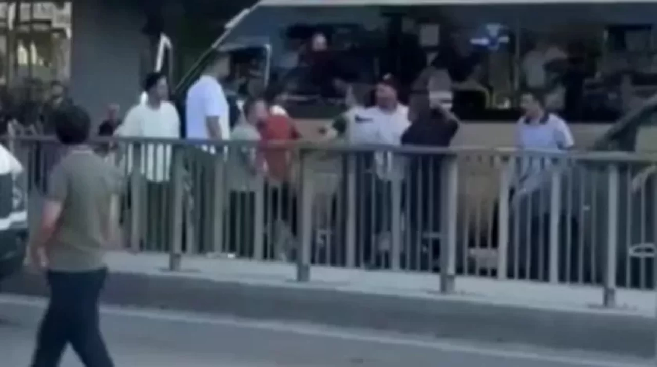 Korna çalan sürücüyü dövmüştü! Minibüs şoförü yakalandı