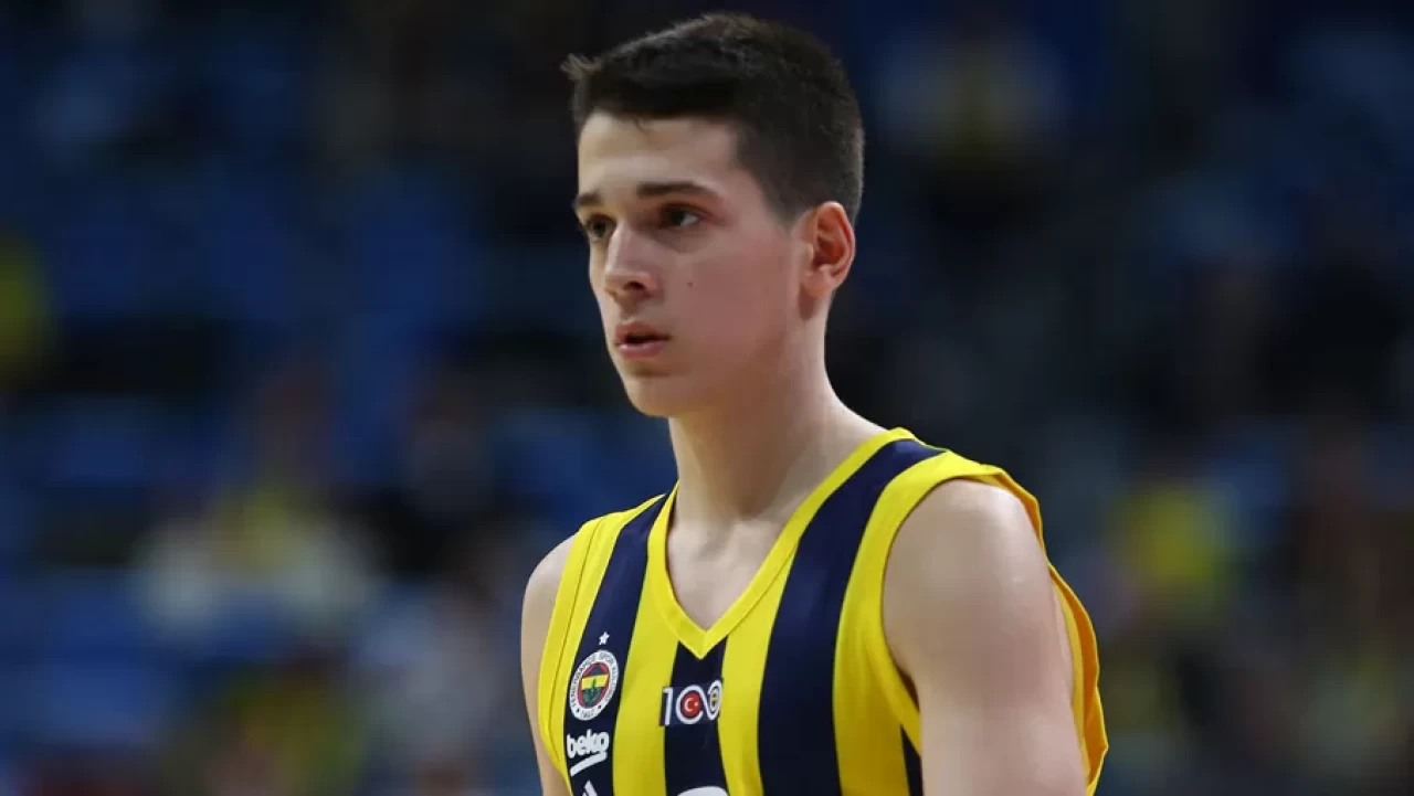 Fenerbahçe'nin genç yeteneğiydi | Ömer Ege Ziyaettin’ kariyerine ABD'de devam edecek