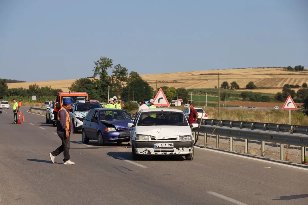 Bafra'da trafik kazası: 4 yaralı