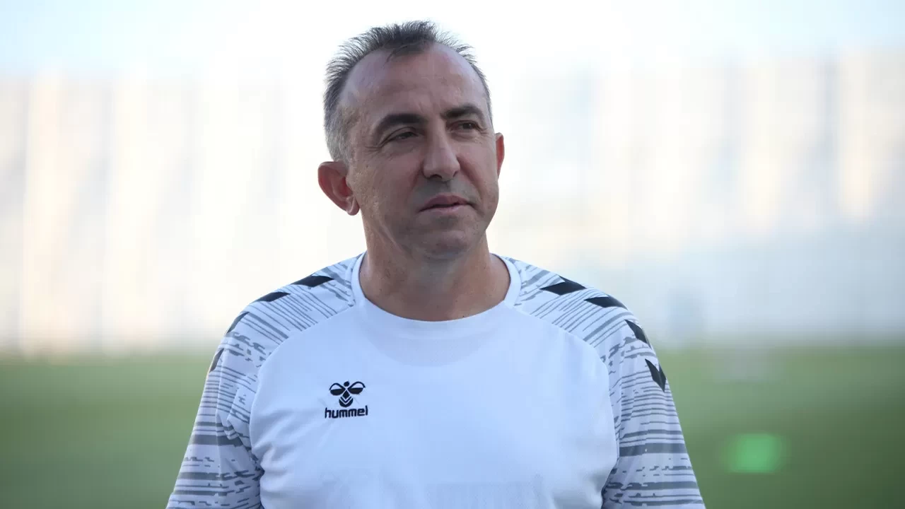 Konyaspor Teknik Direktörü Recep Uçar: "İstanbul'da iyi bir maç bizi bekliyor"